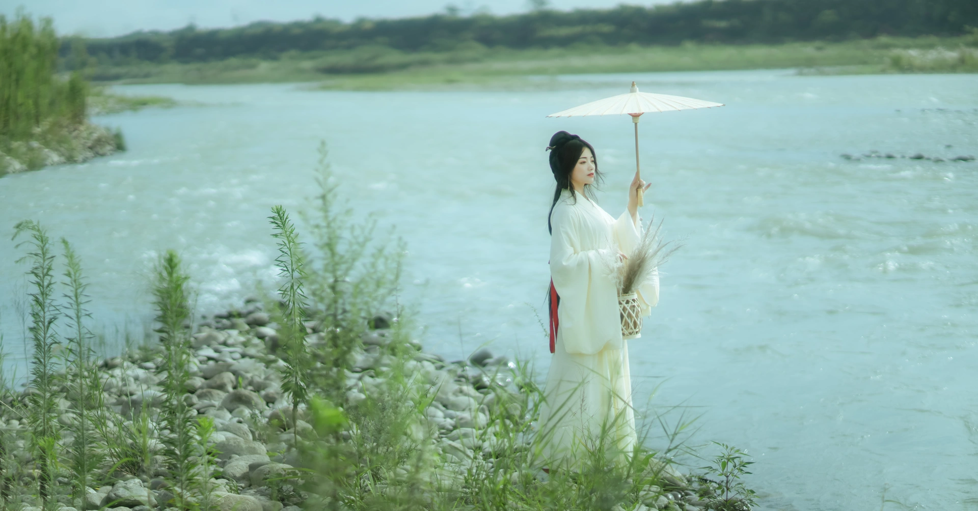 [YITUYU艺图语]2022.01.05 芦花漫 陌颜 1